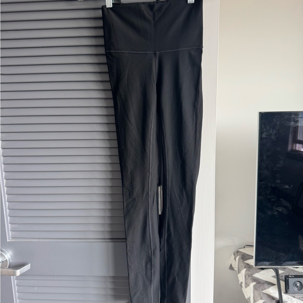 Lululemon Athletica Black Leggings Sleek Minimalist Design